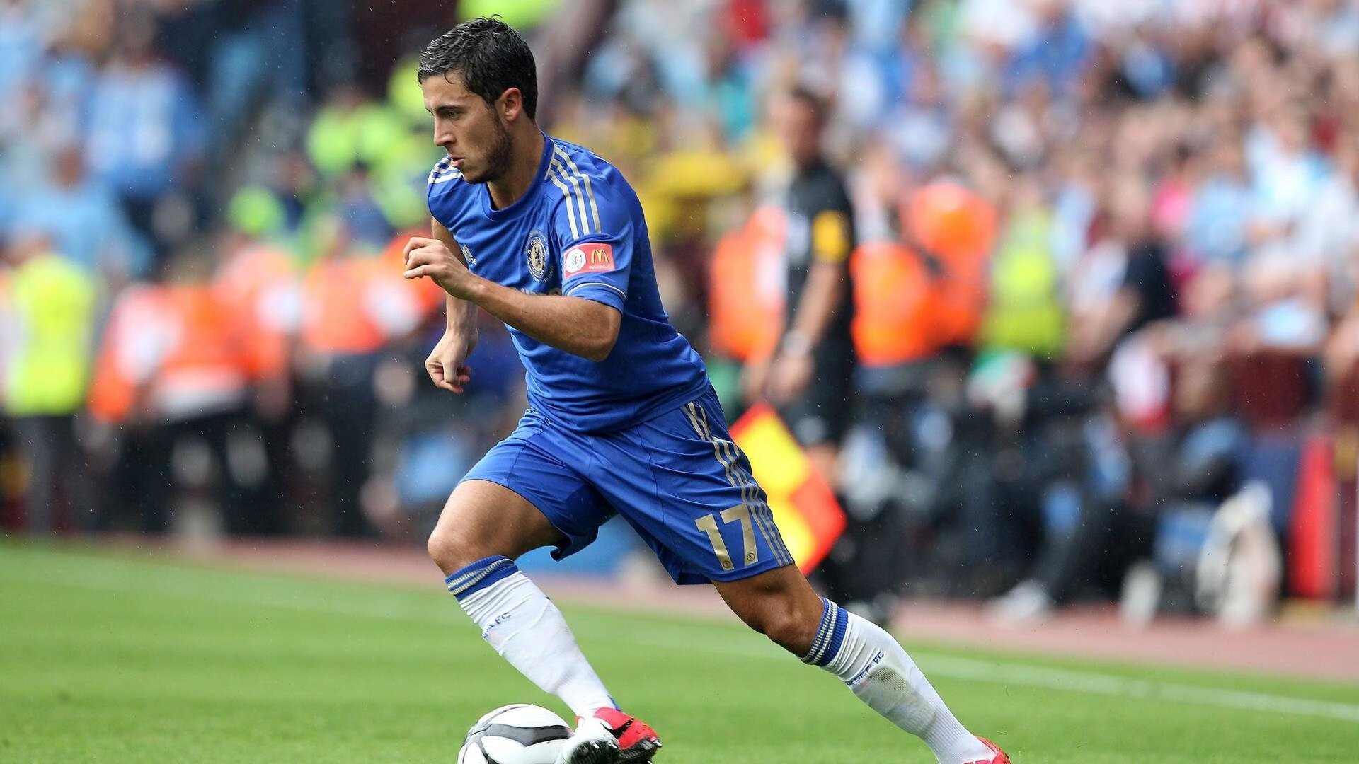 aiyouxi-拜仁二次进攻组织效率极高，拜仁两次犯错